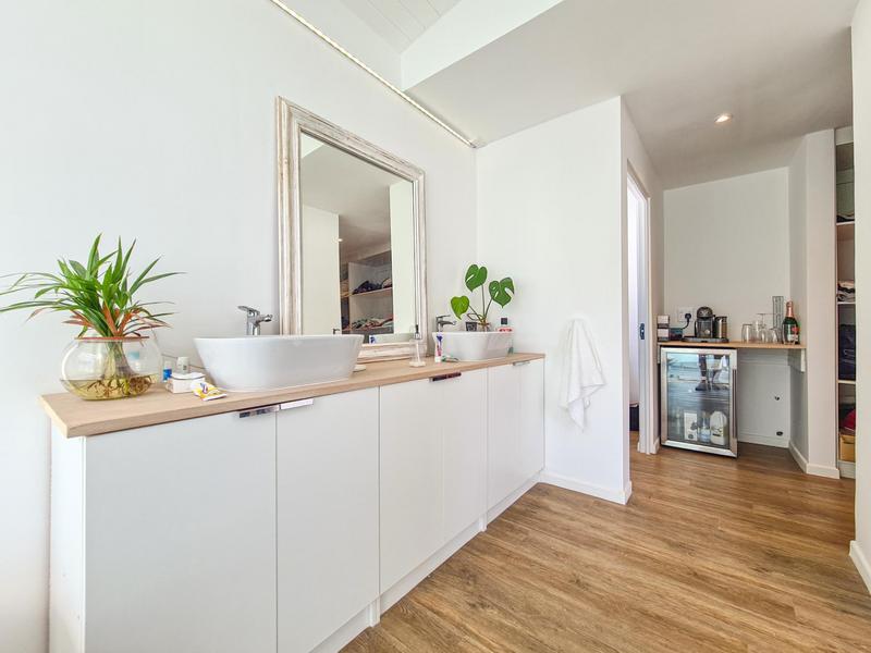 5 Bedroom Property for Sale in Hout Bay Western Cape